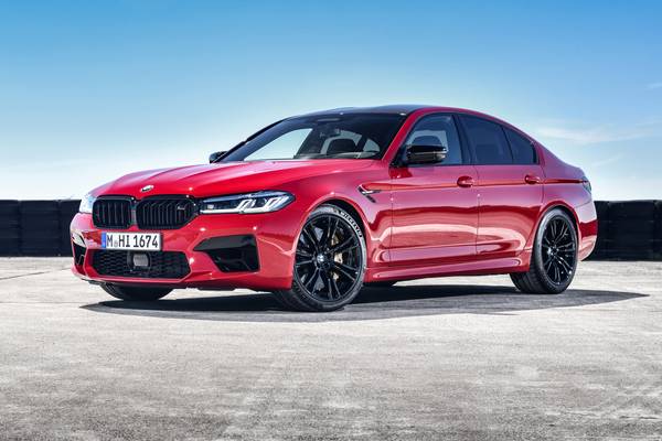 BMW M5 F90 – new top-notch sedan: Specification, Price