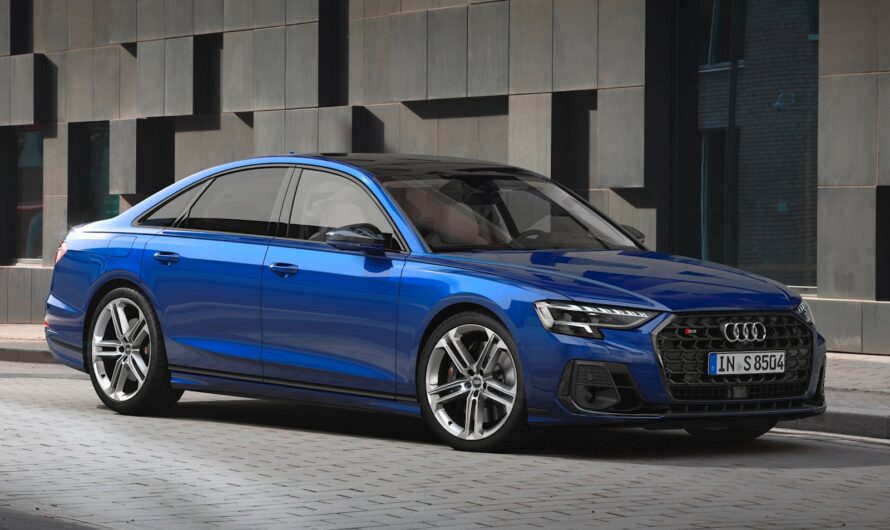 Is the 2023 Audi S8 the new KING of performance luxury sedans?